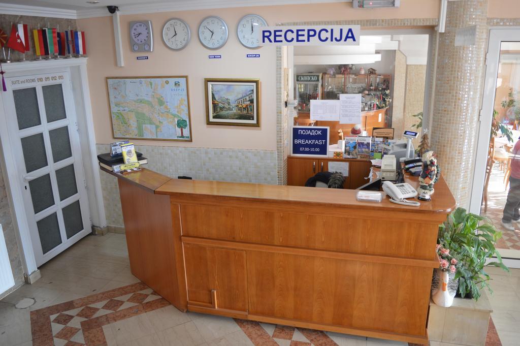 Vip Hotel Skopje - New Management Exteriör bild