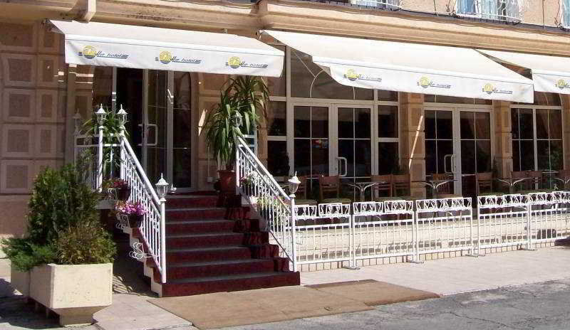 Vip Hotel Skopje - New Management Exteriör bild