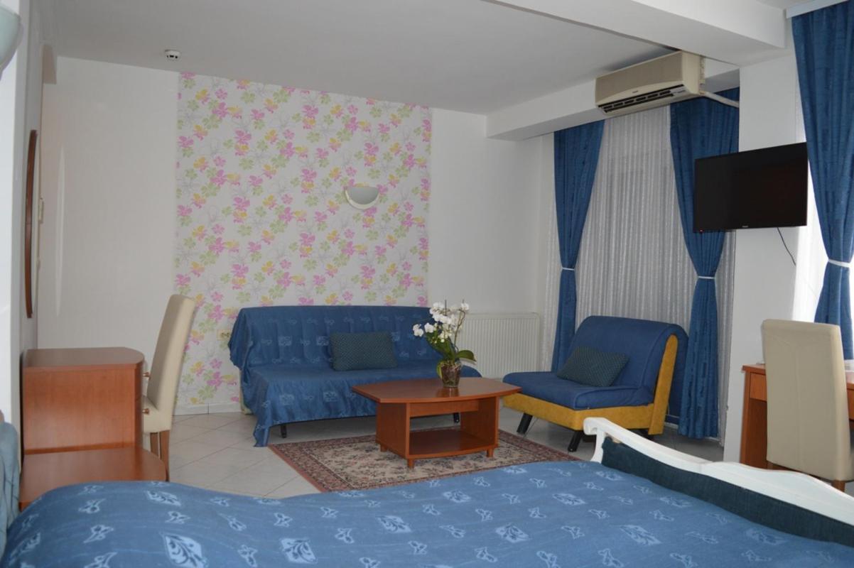 Vip Hotel Skopje - New Management Exteriör bild