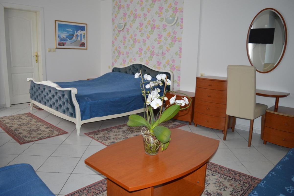 Vip Hotel Skopje - New Management Exteriör bild